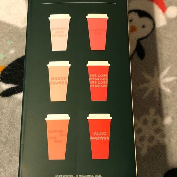 Starbucks Limited Edition 2019 Holiday Reuseable Hot Cup Gift Set 6 | 16 oz cups - Picture 5 of 5